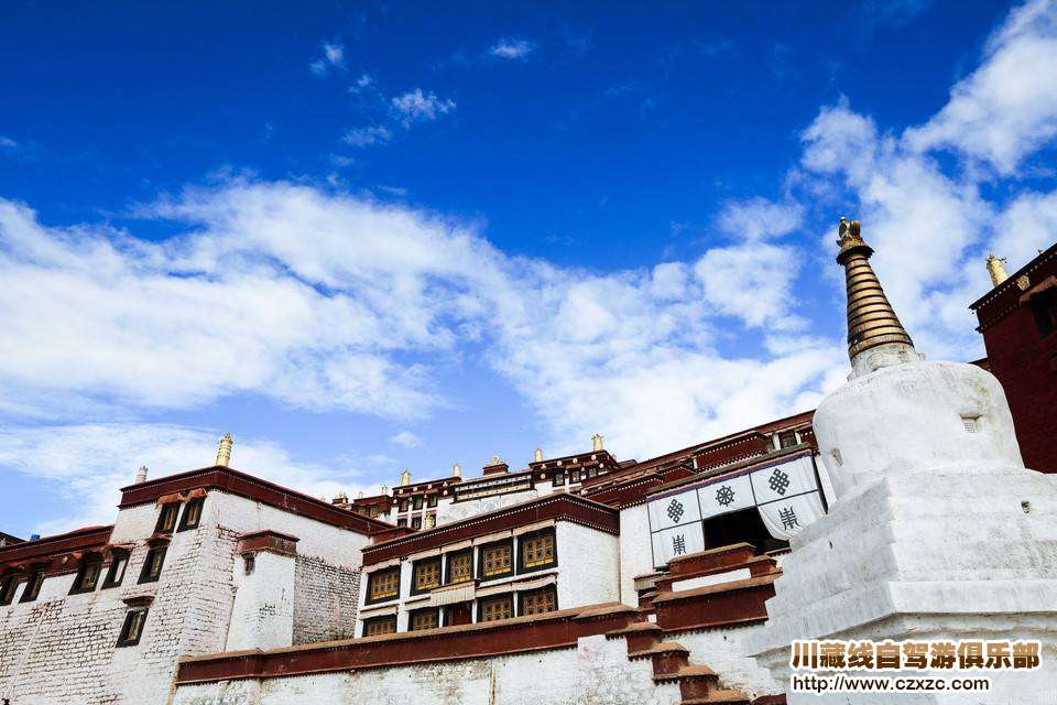 进藏注意事项 去西藏旅游 这些宗教禁忌你要知道.jpg